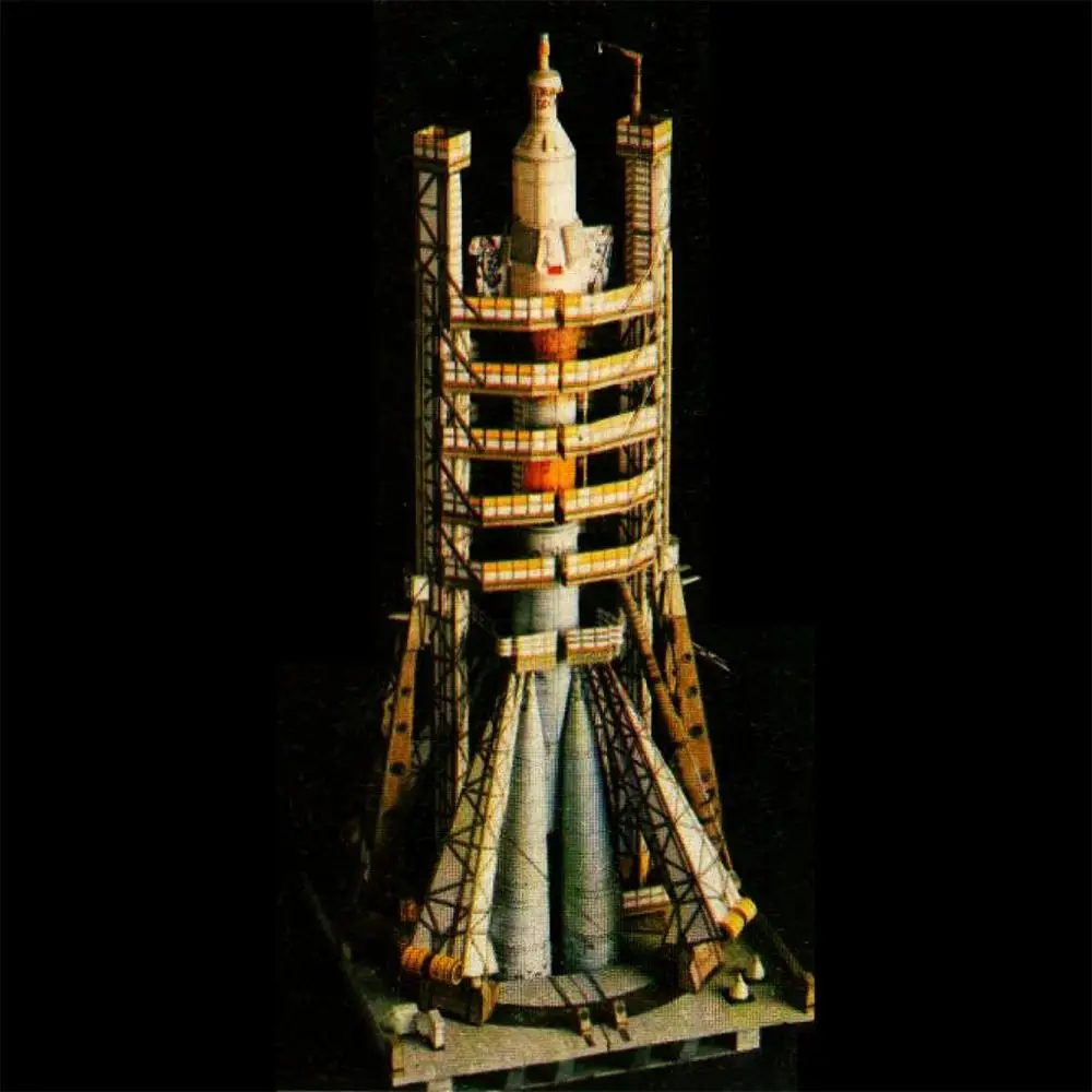 

Paper Craft 1: 80 Russian Soyuz Carrier Rocket with Launch Pad Launch Platform Height about 60cm