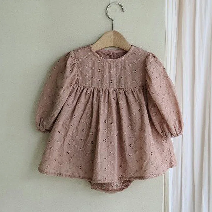 

infant autumn round collar long sleeve romper Princess hollow cute jumpsuit
