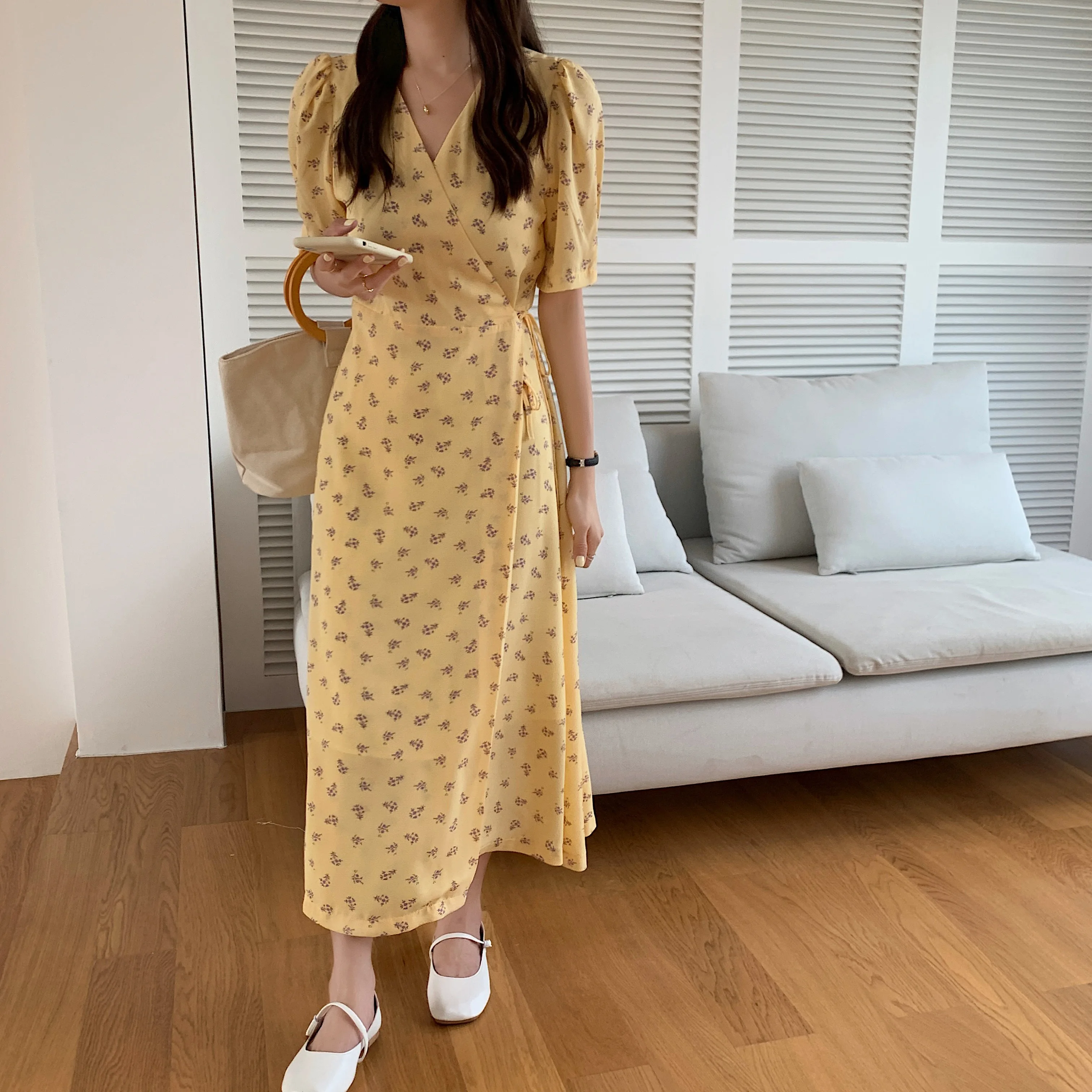 

Женское шифоновое Вечерние миди, с цветочным принтом, с пышными рукавами и V-образным вырезом, винтажное летнее, YOU430