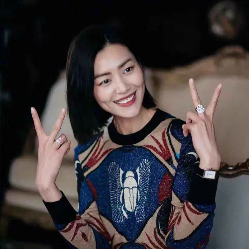 Женский вязаный свитер с люрексом винтажный жаккардовый пуловер абстрактным