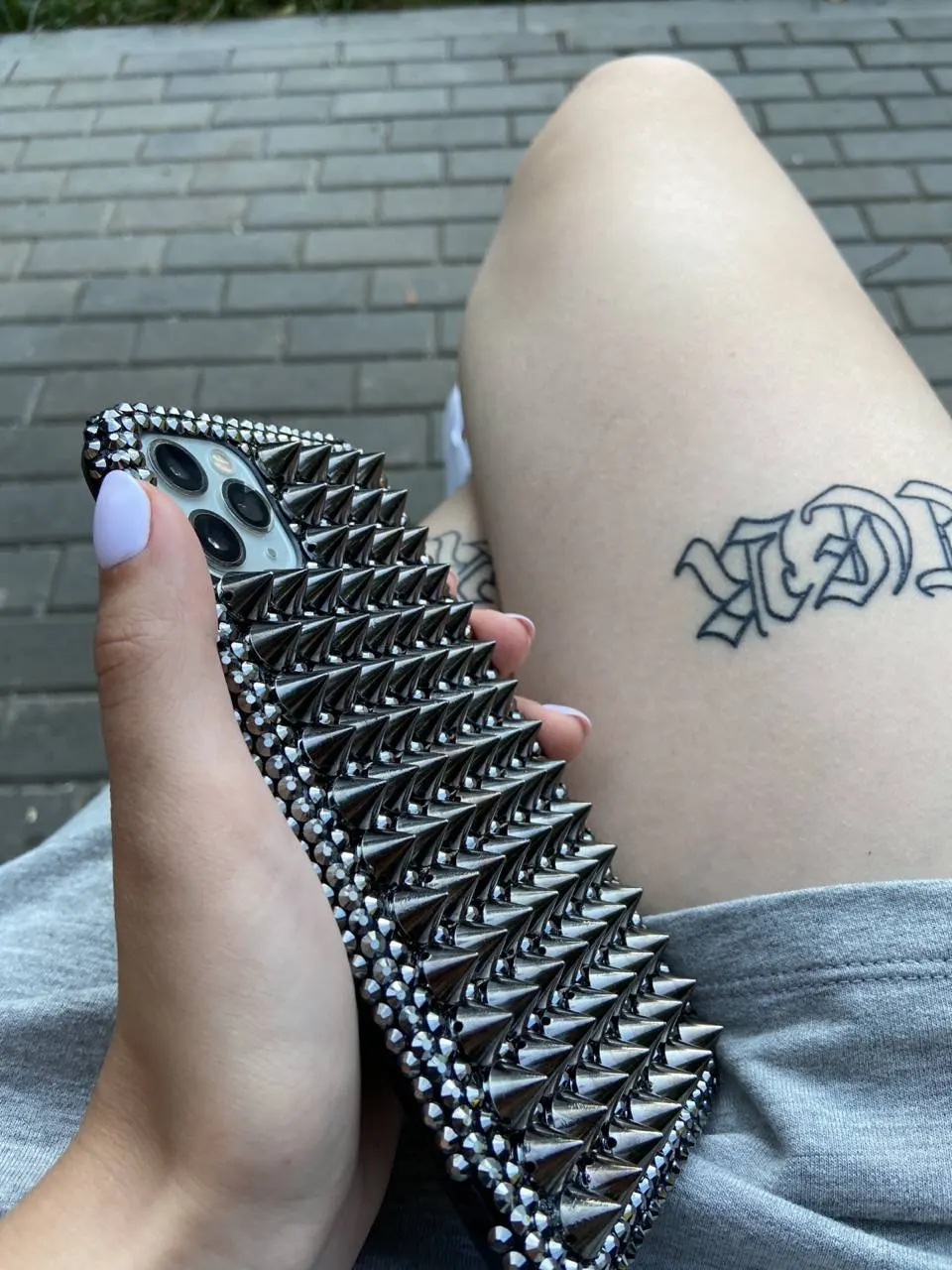 Крутой 3D чехол с черепом скелета Панк заклепками шикарные чехлы для iPhone 13 12 11 14 Pro