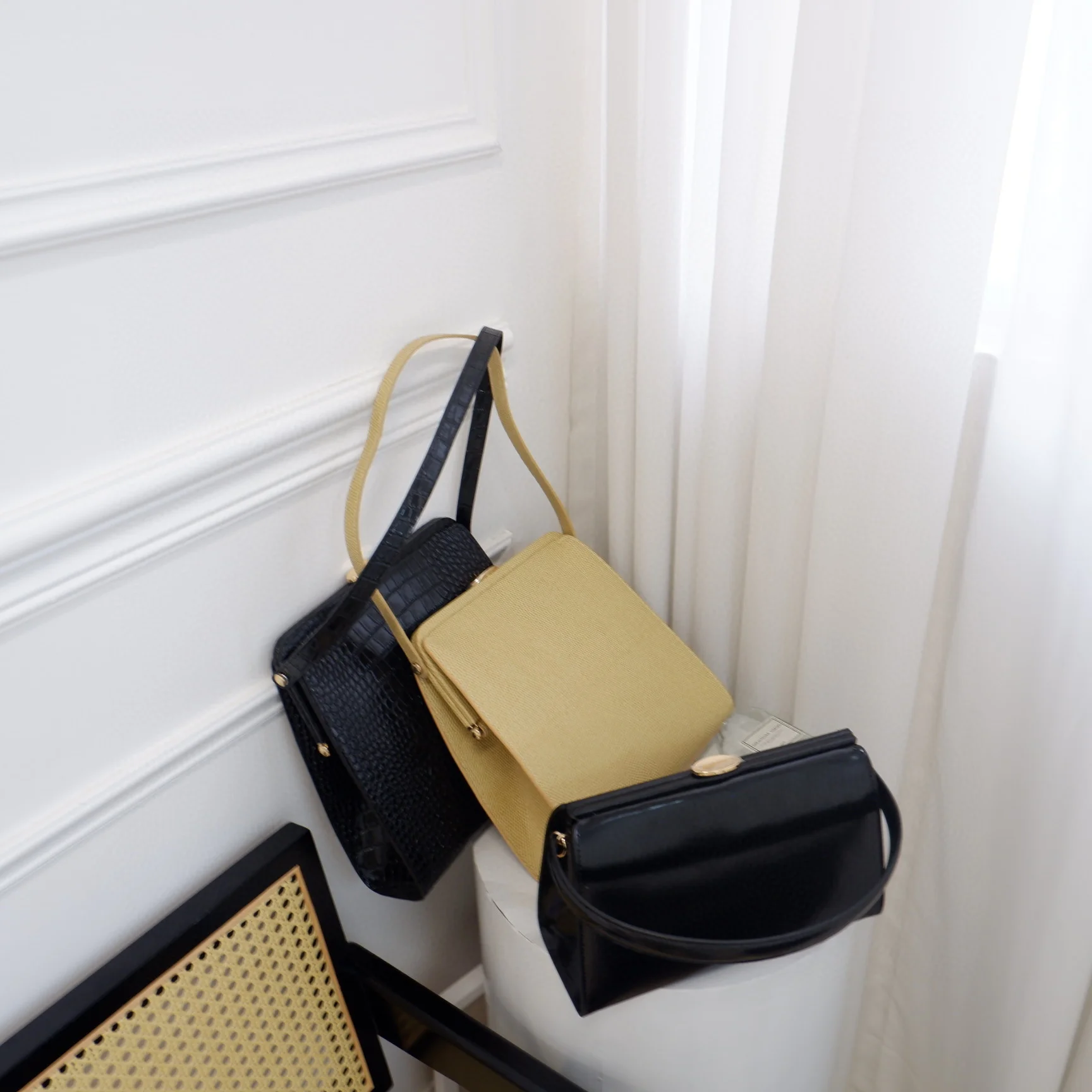

21 autumn and winter commuter Hanfeng ur30 leather simple shelf bag
