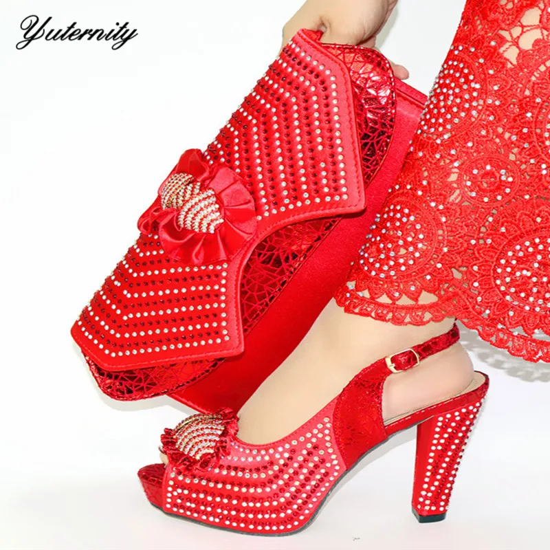 Новинка летний Красивый комплект из туфель на высоком каблуке с сумочкой в