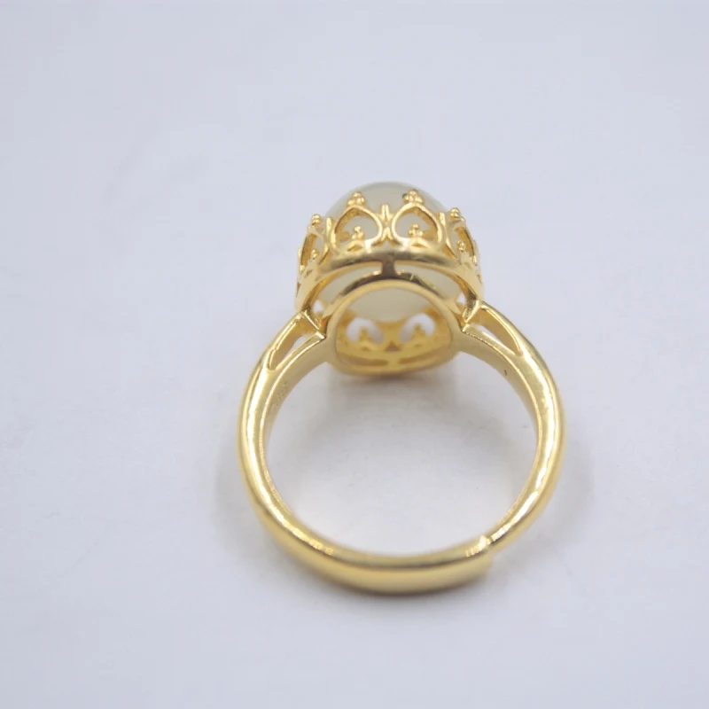 Женское кольцо из чистого серебра с натуральным овальным нефритом размер от 5 до