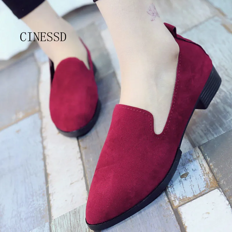 Женские тонкие туфли из флока с острым носком на низком каблуке женские