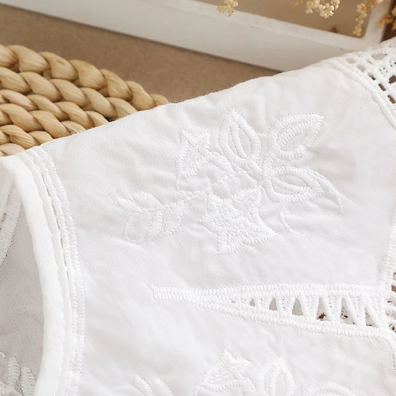 

Embroidery Lace False Collar Women Dress Shirt Ornament Collar Necklace