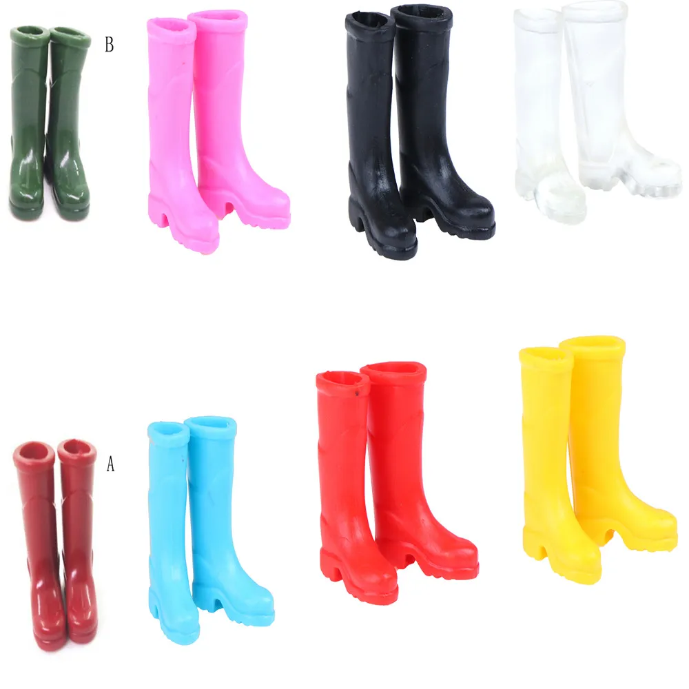 

1 Pairs Rubber Rain Boots Home Garden Yard Decoration 1/12 Scale Dollhouse Miniature Multi-colored