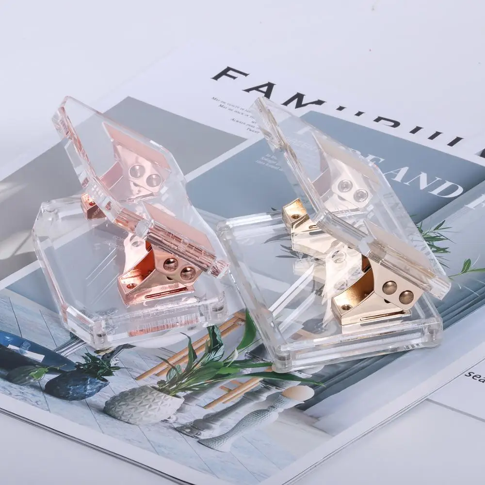 Акриловые золотые плоские стандартные Дырокол (10 листов) канцелярские