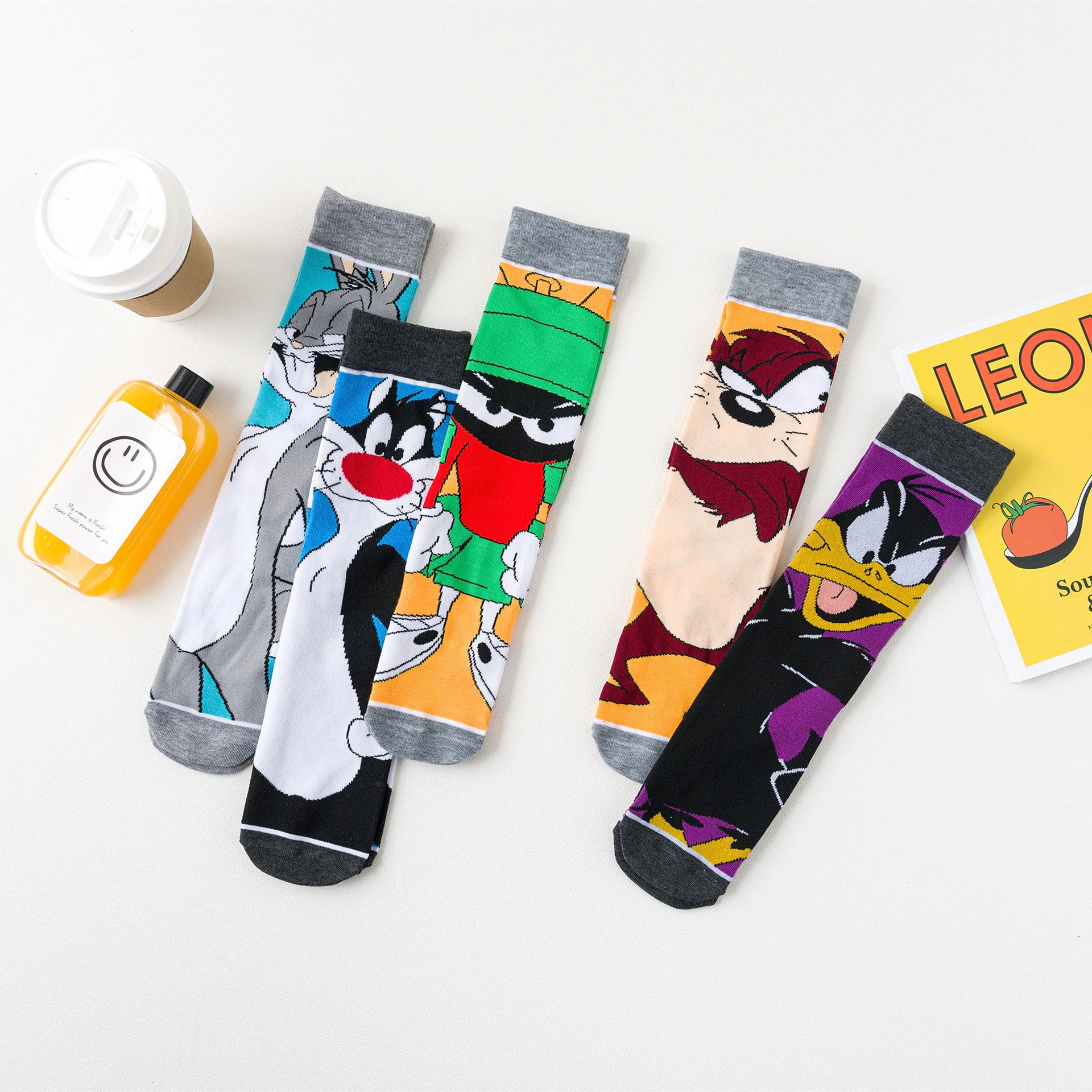 Модные мужские носки унисекс с забавными персонажами из мультфильмов хлопковые