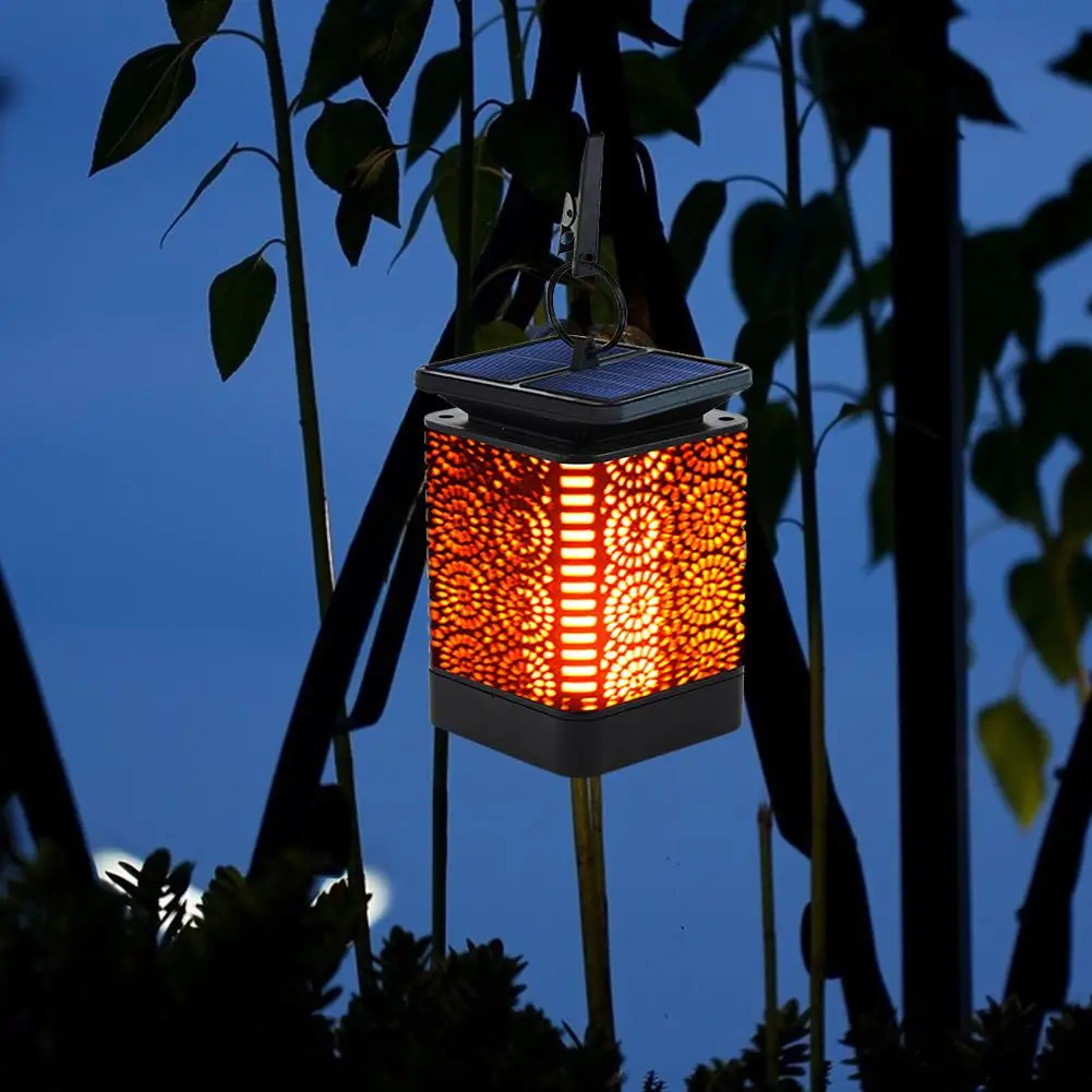 

Retro Solar LED Flame Light Flower Pattern Waterproof for Outdoor Clip Lamp