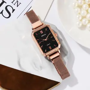 Женские прямоугольные кварцевые часы с мраморным циферблатом