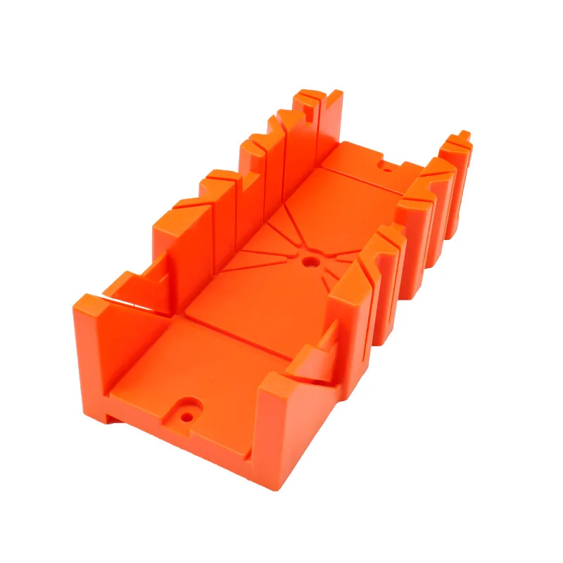 Косый деревообрабатывающий шкаф с задней пилой легко нарезается по дереву углом