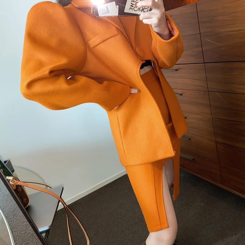 Verkauf Frauen Zwei Stück Sets Retro Orange Puff Hülse Woolen Mantel Unregelmäßigen Rock Set Mode Zwei Stück Set Top Und Rock 2020 Kleidung