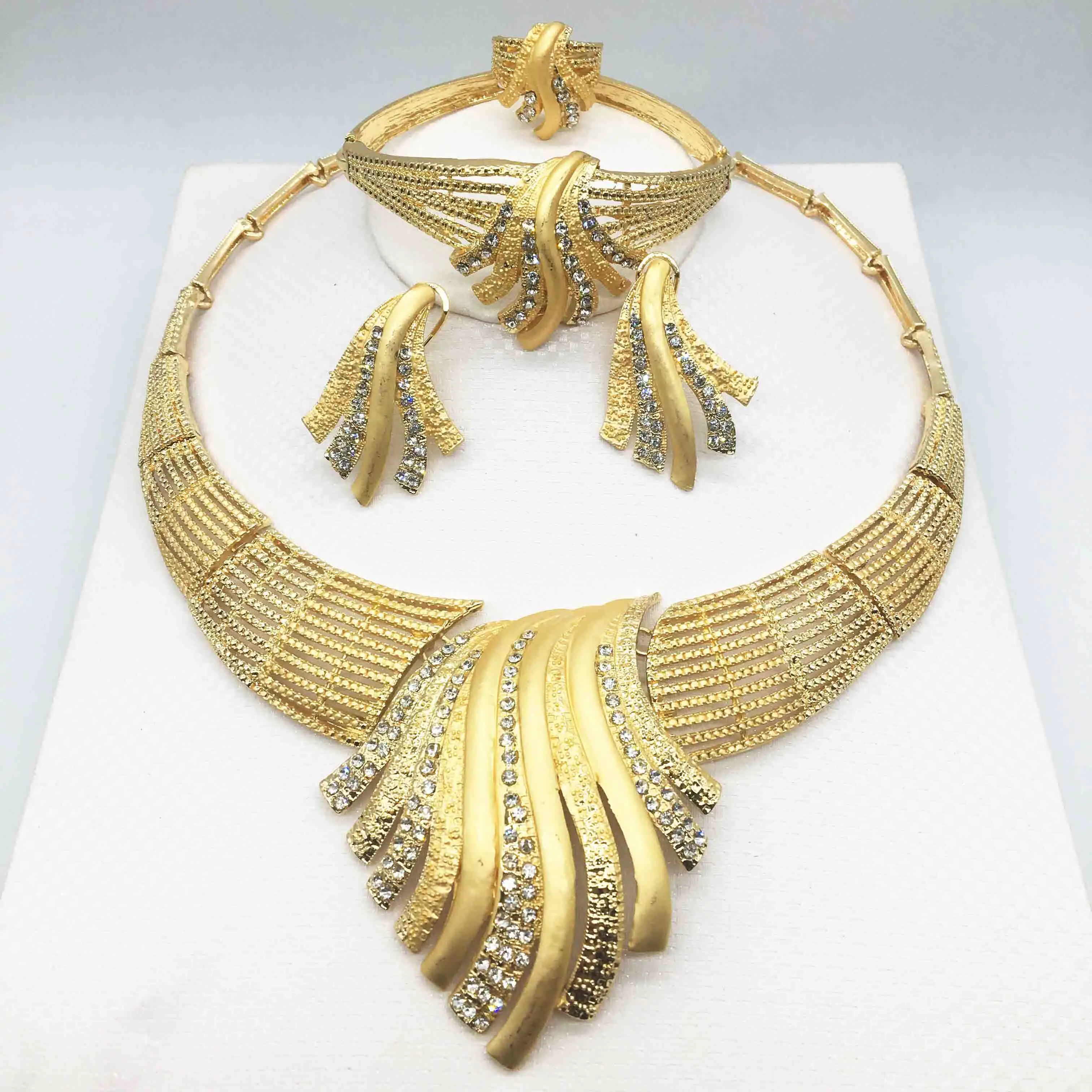 Южная Африка Дубай Ювелирная коллекция большое ожерелье Классическая мода форма