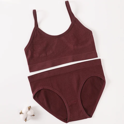 Комплект нижнего белья OllyMurs бесшовный нейлон+спандекс