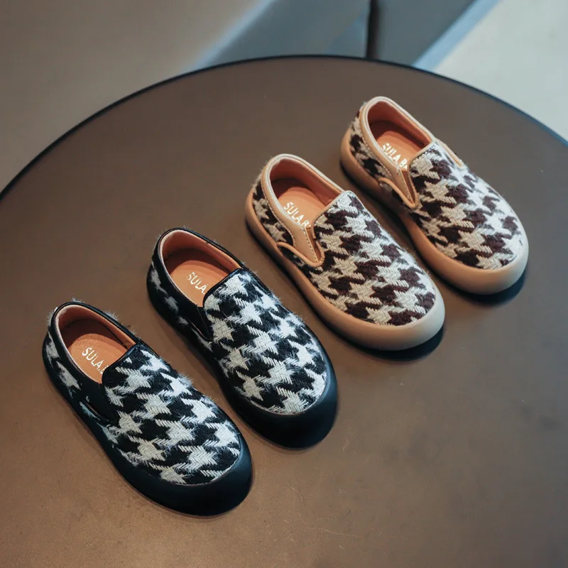 

Fashion Houndstooth Kids Sneakers Slip On Canvas Shoes for Boys 2021 New Spring Black Khaki Plaid Baby Shoes Girls Flats D12302