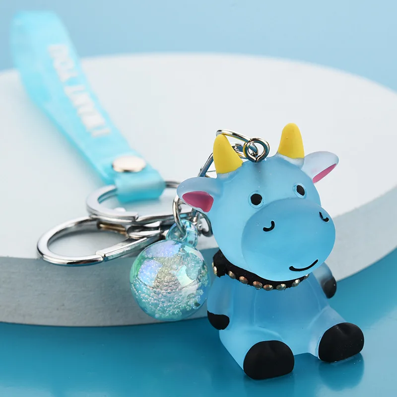 

Fashion Creative And Cute Cartoon Cow Year Of The Ox Doll Key Chain Cow Car KeyChain Backpack Hanging Ornaments Small Gifts