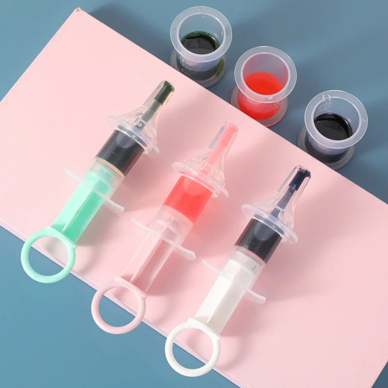 

Baby Medicine Feeder Pacifier Anti-choke Medicine Feeder Syringe Type Mini Cute Fruit and Vegetable Juice Feeder 1PC