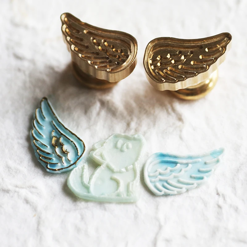 

Angel Wings Sealing Wax Stamp Cute Shaped Embossed Handbook Seal Copper Head Fire Paint Seal Love Letter Sealing Gift