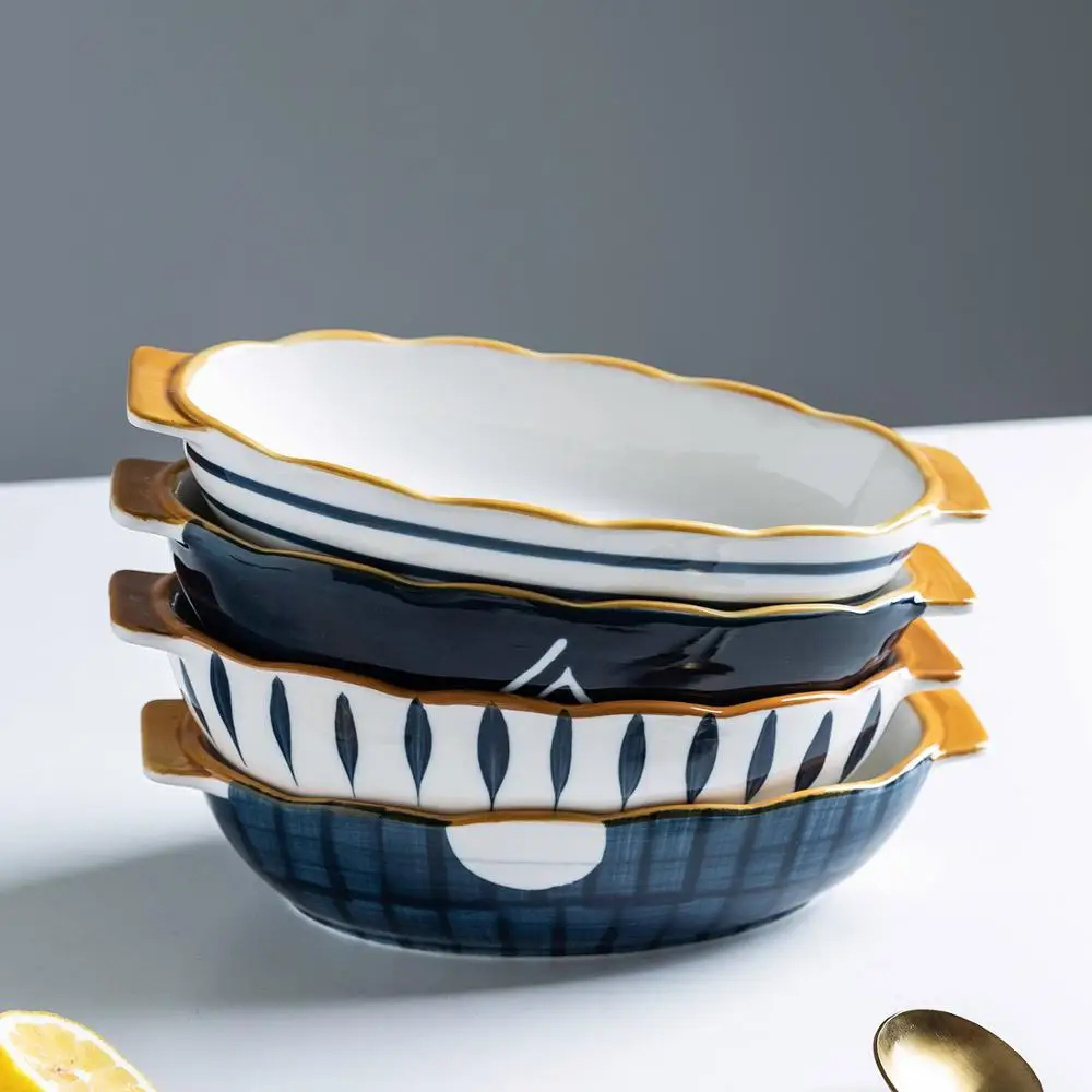 

Kitchen,Dining & Bar