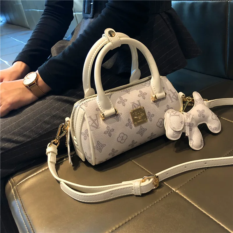 

Женская кожаная сумка на одно плечо, из кожи пу