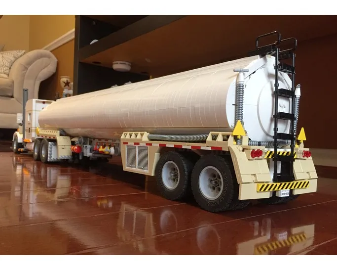 Конструктор Legoins MOC машинка Автоприцеп с дистанционным управлением в гранулах