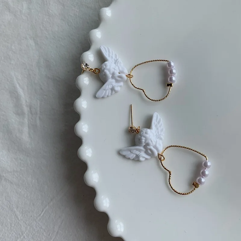 

1 pair Creative Harajuku Cute Cupid Angel Pendant Drop Earring, Heart With Pearl Jewelry for Cool Fashion Women Friendship Girl