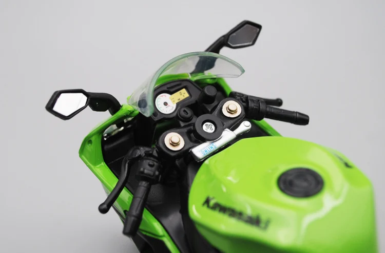 Модели мотоциклов Maisto Kawasaki Ninja модели 1:18 литые подарок на день рождения игрушка
