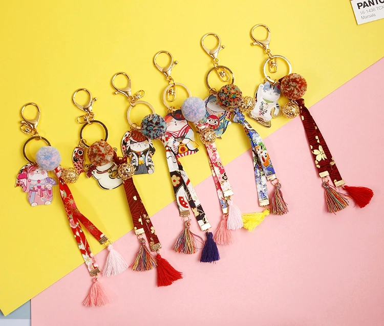 Tranditioal Lucky Cat манэки нэко \ жира Fortune кимоно для кошек брелок меховой шарик ключей