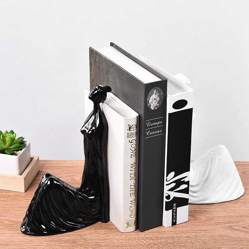 

Творческая девушка книжная статуя абстрактная йога фигурка Художественная Скульптура книжка из смолы искусство и творчество настольное у...