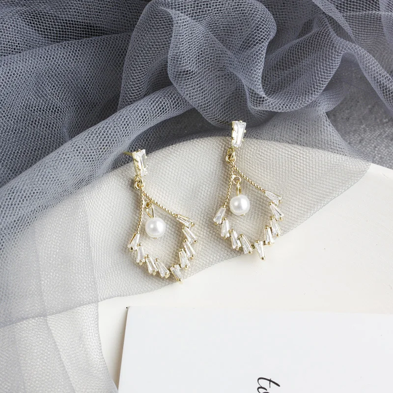 Корейские темпераментные жемчужные серьги в стиле ретро простые алмазные с