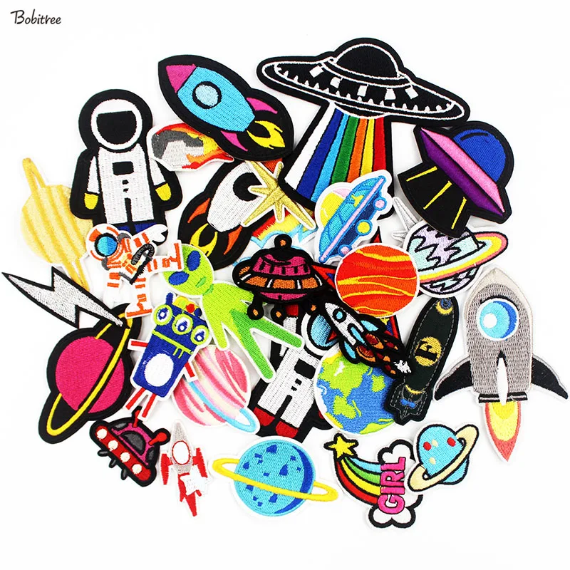 

30pcs /Lot UFO Space Rocket Patch Iron on Alien Planet Badges for Clothes Embroidered Stickers DIY Decorative Applique