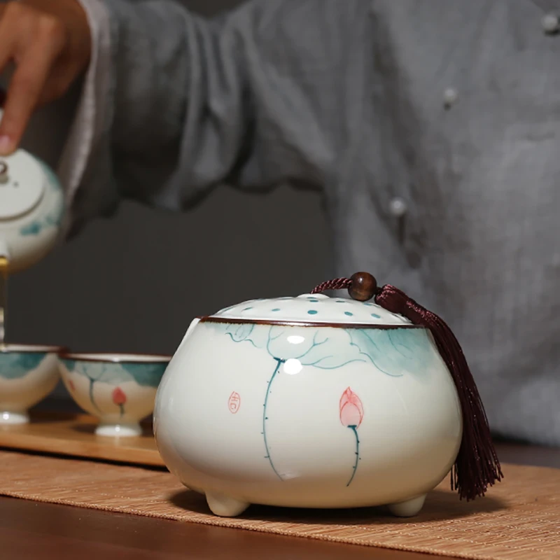 

Hand Painted Lotus Flower Tea Caddy Chinese Kung Fu Tea Storage Container Ceramic Jar Tassel Lid Tea Box Home Organizer Canister