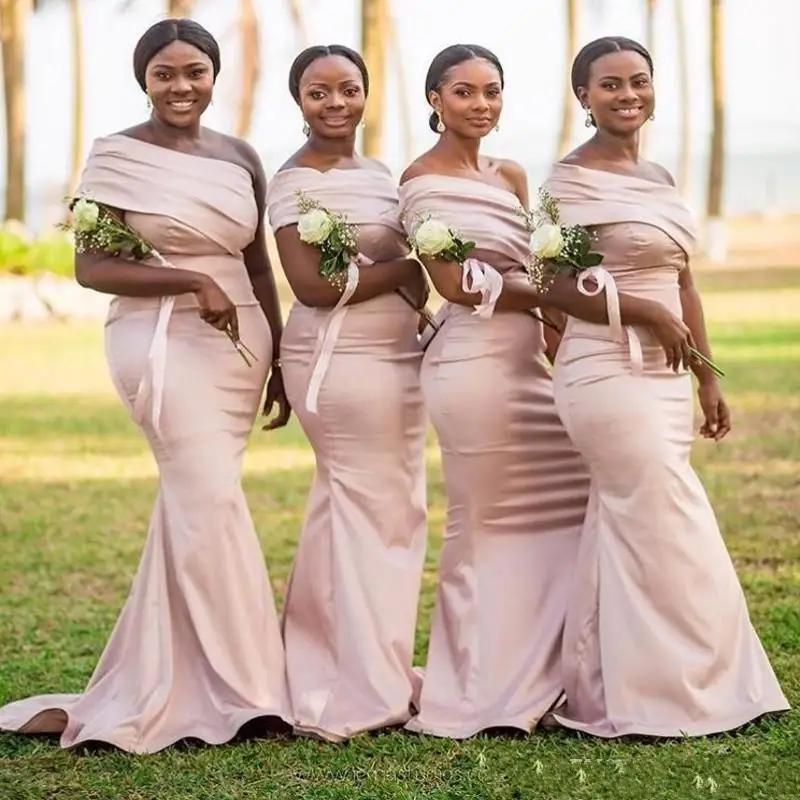 

Sexy African Mermaid Bridesmaid Dresses Sweep Train Off the Shoulder Satin Garden Country Wedding Guest Gowns Maid Of Honor