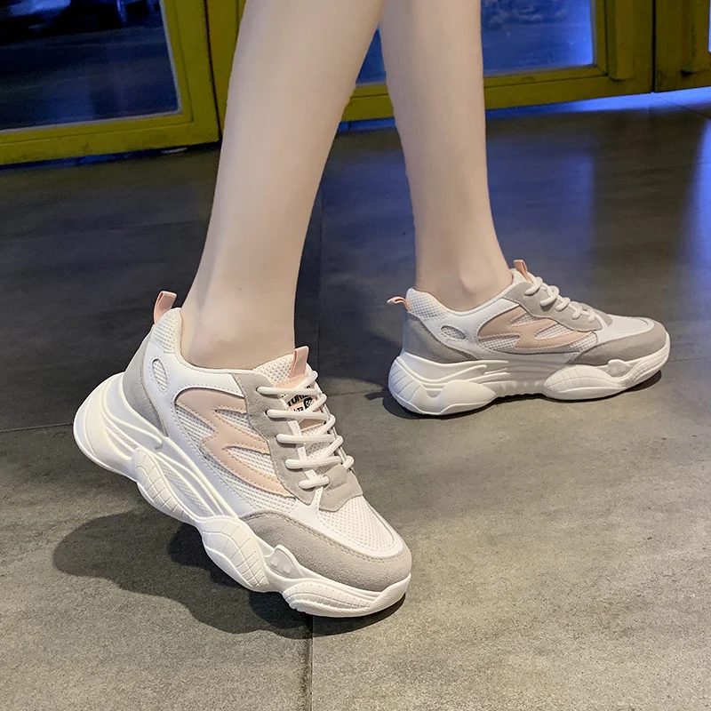 Новинка дизайнерские белые кроссовки на платформе в Корейском стиле