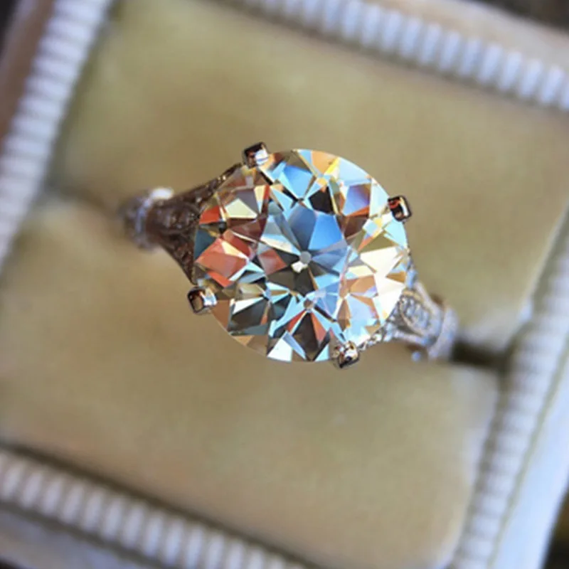 

2021 Hot Designer Round White Zircon Wedding Rings For Women Trendy Silver Color Female Jewelry Engagement Party Valentine Gifts