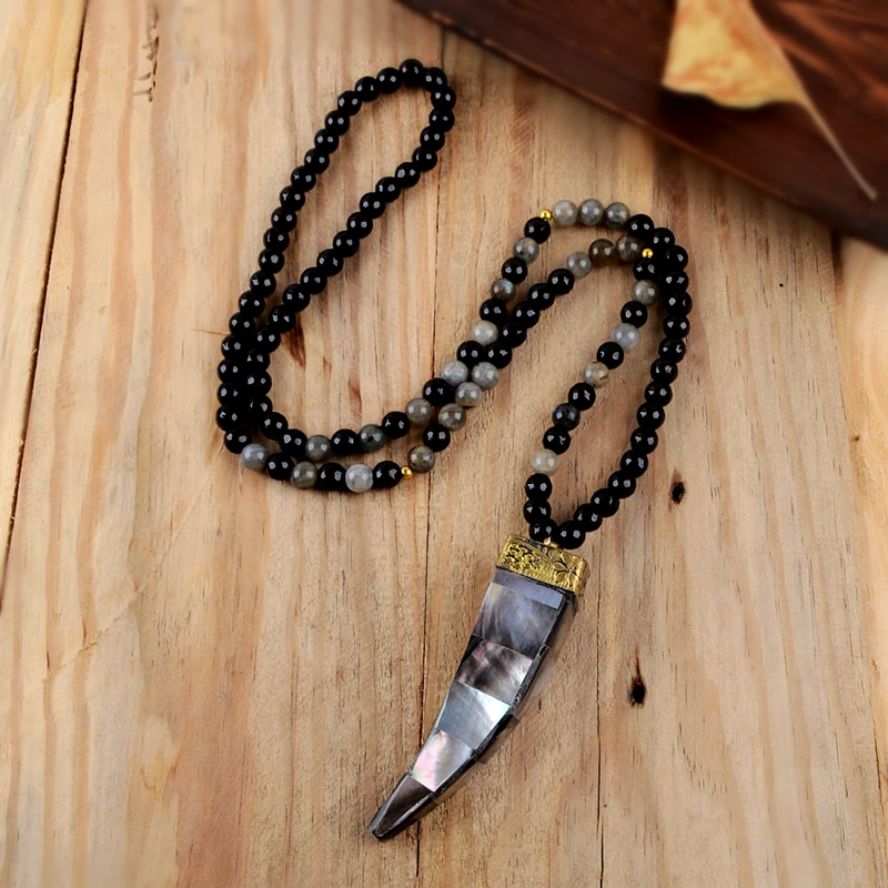

Black Shell Pendant Necklace Natural Shell Horn Beaded Necklace 8mm Labradorite Black Agates 32inch Women Necklace Dropshipping