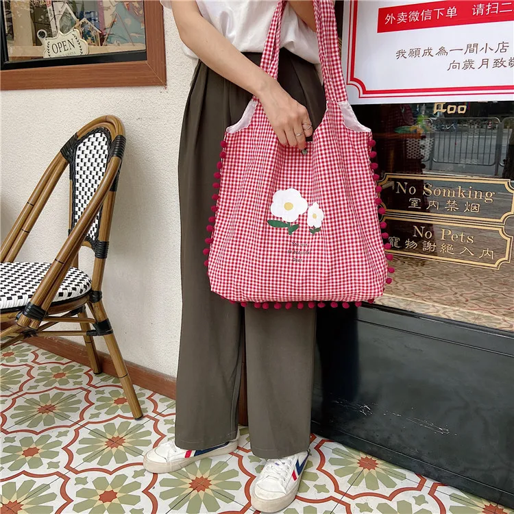 

Embroidery Canvas Women Shoulder Bag Large Capacity Girls Student Flower Book Handbags Vintage Ladies Shopping Bag Casual Tote