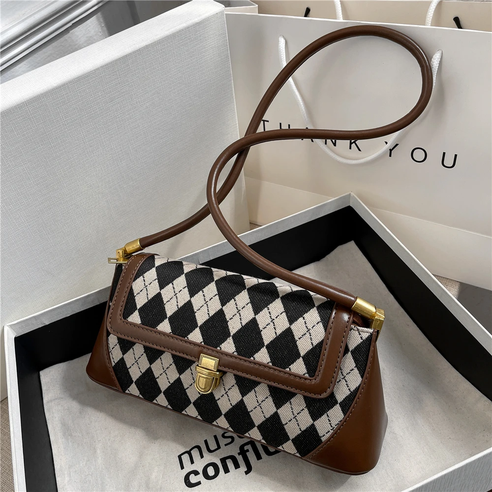 

Hot Sale Diamond Lattice Baguette Shoulder Bags For Women Lxuury Brand High Quality Weaving Cloth Purses And Handbags 2022 Trend