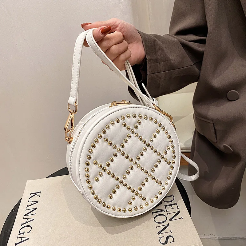 

Rivet Design Round Shape Mini PU Leather Crossbody Shoulder Bags for Women 2021 Summer Luxury Female Solid Color Handbag