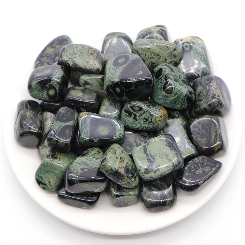 Натуральные кварцевые кристаллы и лечебные камни Kambaba Jasper оптом минеральные