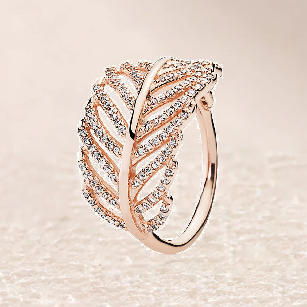 

180886CZ ROSE SHIMMERING FEATHER RING
