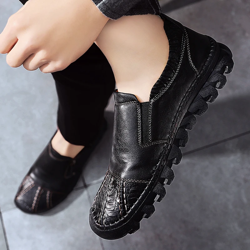 

Spring Autumn Men Leather Casual Shoes Minimalist Classic Loafers Leisure Business Shoes Soft Comfy Large Size Driving Shoes