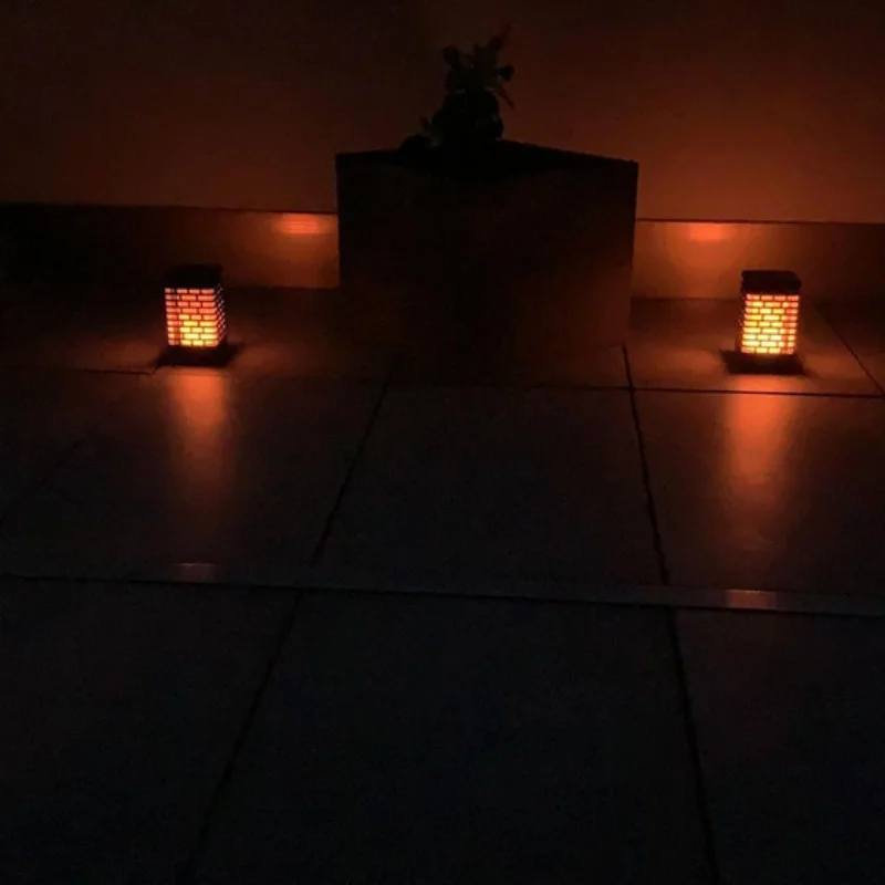 

Flame Hanging Lantern Lights Outdoor Solar Lanterns Light IP55 Waterproof 99 Bright LEDs Dancing Flame Hanging Lantern Lights