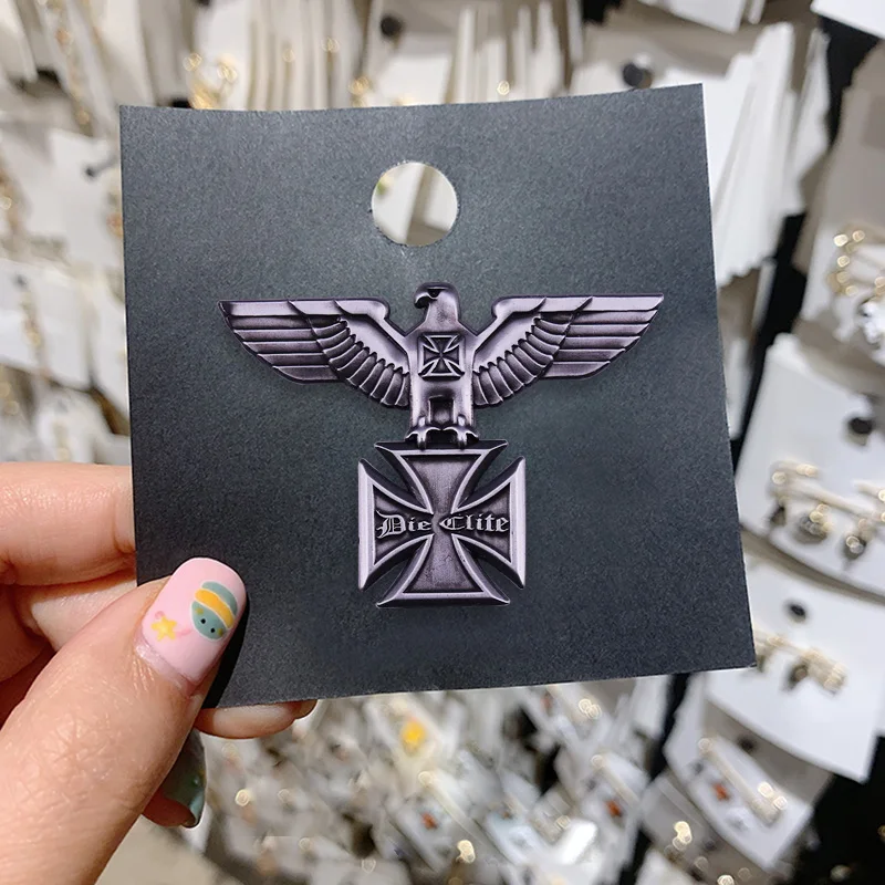 WWII German Eagle with Iron Cross Medal Badge Germany Military accessories | Украшения и аксессуары