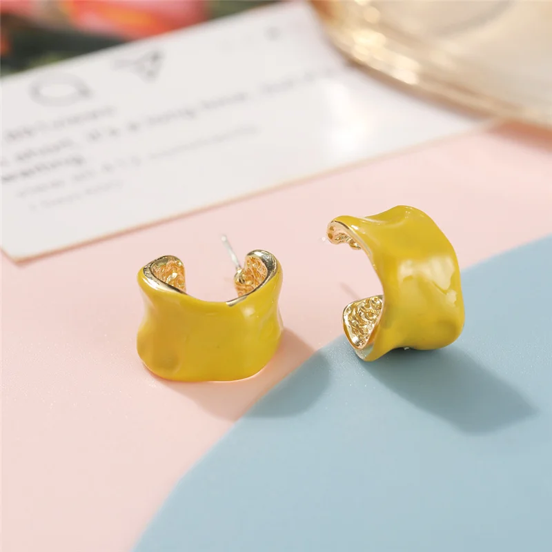 

Vintage Fashion Macarone Geometric C Shaped Earrings for Women Colorful Acrylic Round Circle Hoop Earrings Ear Jewelry Gifts