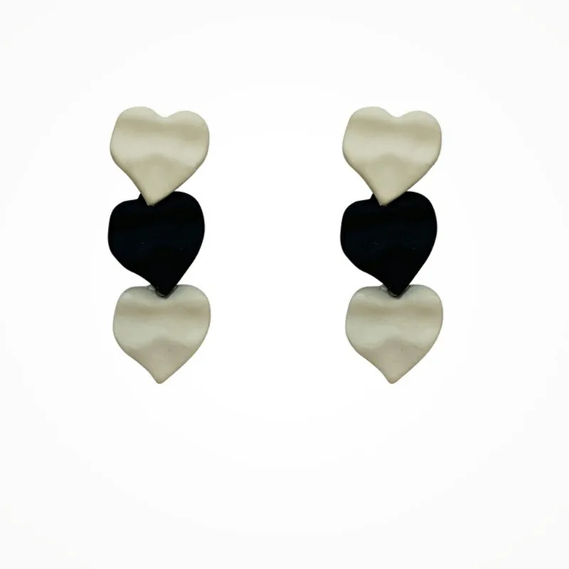 

S925 Silver Needle New Multi-Layer Love Heart Stud Earrings Versatile Light Luxury Minority Design Sense Simple Earrings