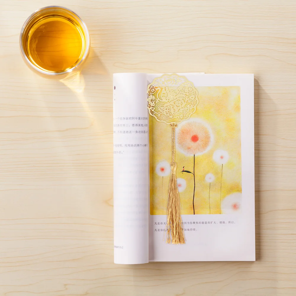 

2pcs Ox Year Bookmarks Retro Bookmarks Chinese Style Circular Fan Bookmarks