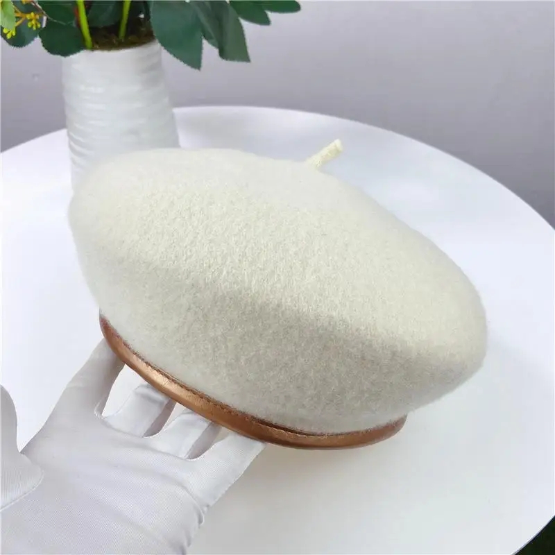 Зимние береты шапки для женщин шерстяные пуговицы однотонные модные женские