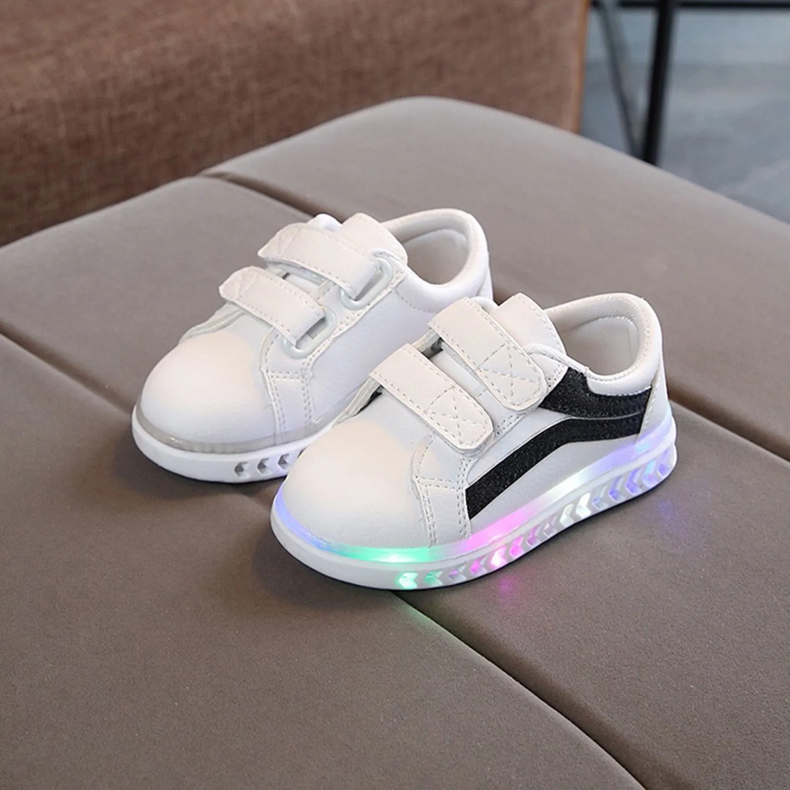 

Children Kid Baby Girls Boys Striped Bling Flat Led Luminous Sport Sneaker Walking Luminous Boys And Girls Shoes